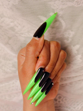 Fluorescent green magic Nails【S43-1146】