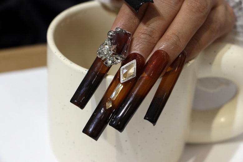 Maillard Transparent High-End Style Nails【H42-1095】